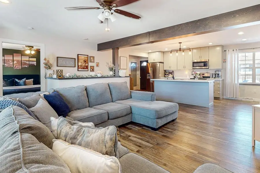 205 W Kelly Street, Cuba City, WI 53807 - Image #3