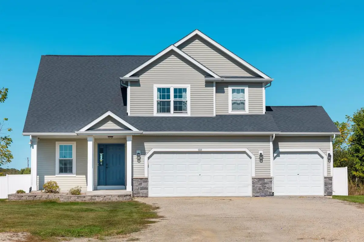 131 W Blackhawk Drive, Fort Atkinson, WI 53538 - Image #1