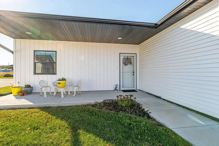 201 Boann Terrace, Belleville, WI 53508 - Image #2