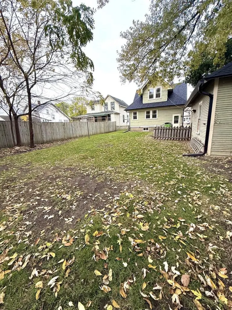 307 S University Avenue, Beaver Dam, WI 53916 - Image #3