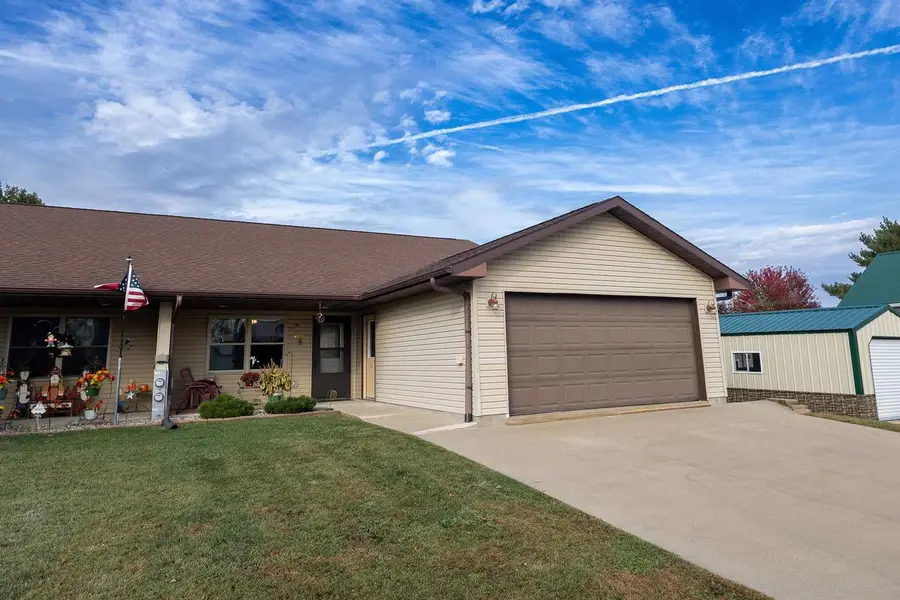 102 W Grant Street, Montfort, WI 53569 - Image #2