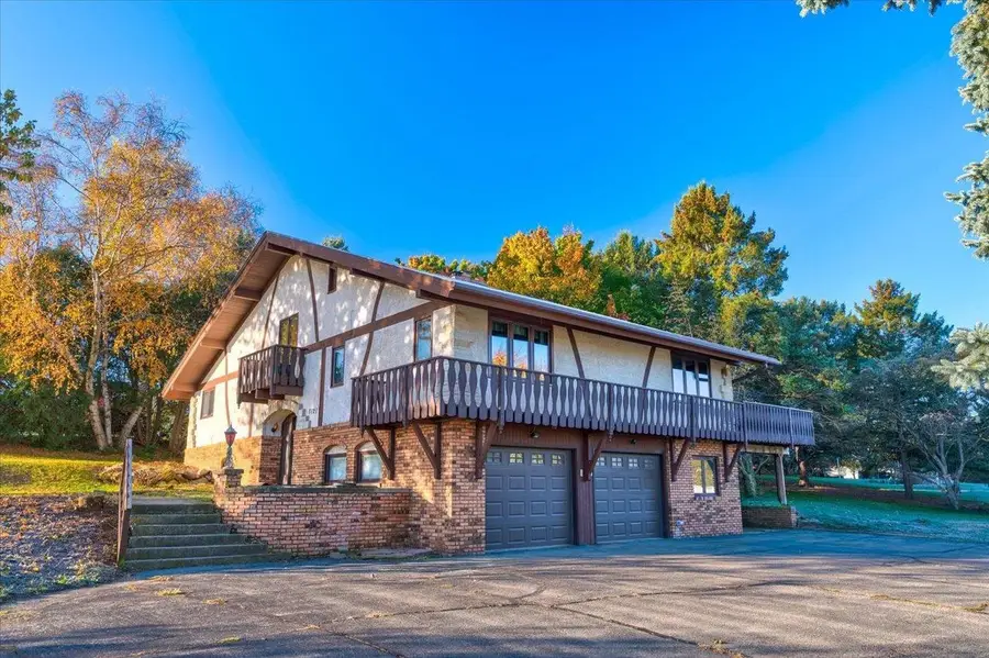 7121 Kippley Road, Sauk City, WI 53583 - Image #3