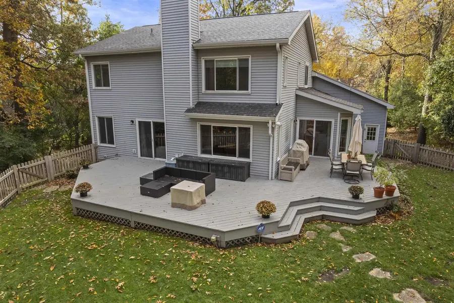 859 Pleasant Oak Drive, Oregon, WI 53575 - Image #2