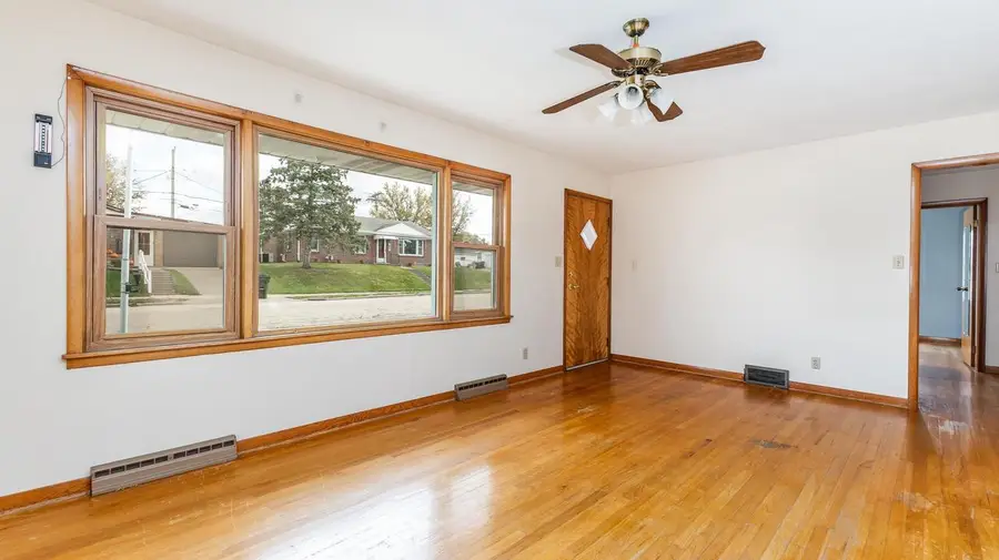 215 2nd Street, Dickeyville, WI 53808 - Image #3