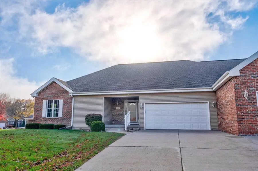 149 E Reynolds Street, Cottage Grove, WI 53527 - Image #2