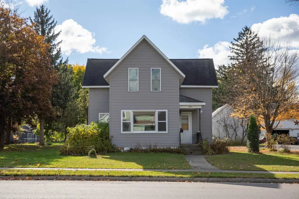 237 E 2nd Street, Westfield, WI 53964 - Image #1