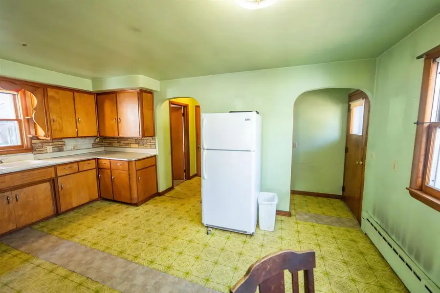 237 E 2nd Street, Westfield, WI 53964 - Image #3