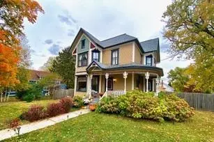 322 E Court Street, Viroqua, WI 54665 - Image #2