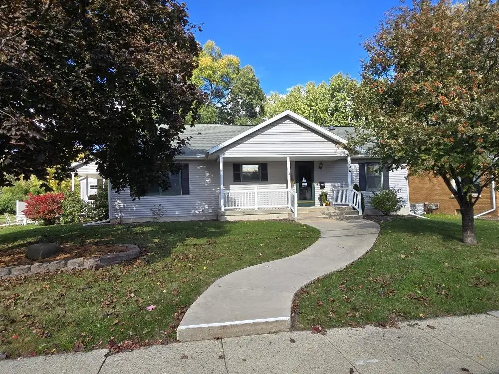 306 E Burnett Street, Beaver Dam, WI 55916 - Image #1