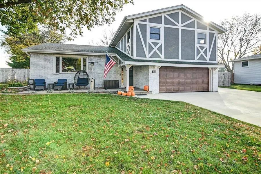 213 Evergreen Lane, Deforest, WI 53532 - Image #2
