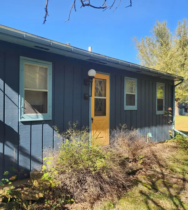 6636 S Washington Road, De Soto, WI 54624