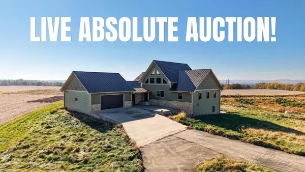 10609 Cadwell Road, Cassville, WI 53806