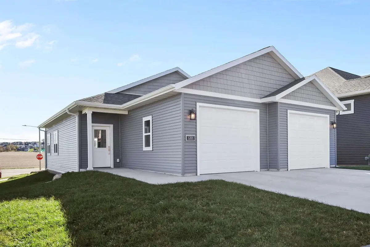 1201 Tivoli Circle, Oregon, WI 53575 - Image #1