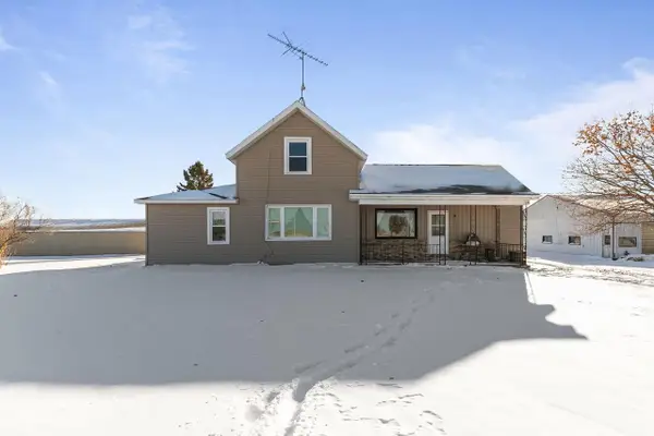 W1991 E River Road, Berlin, WI 54923