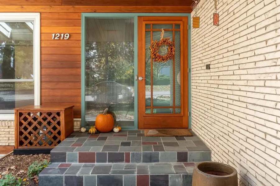 1219 Wellesley Road, Madison, WI 53705 - Image #3