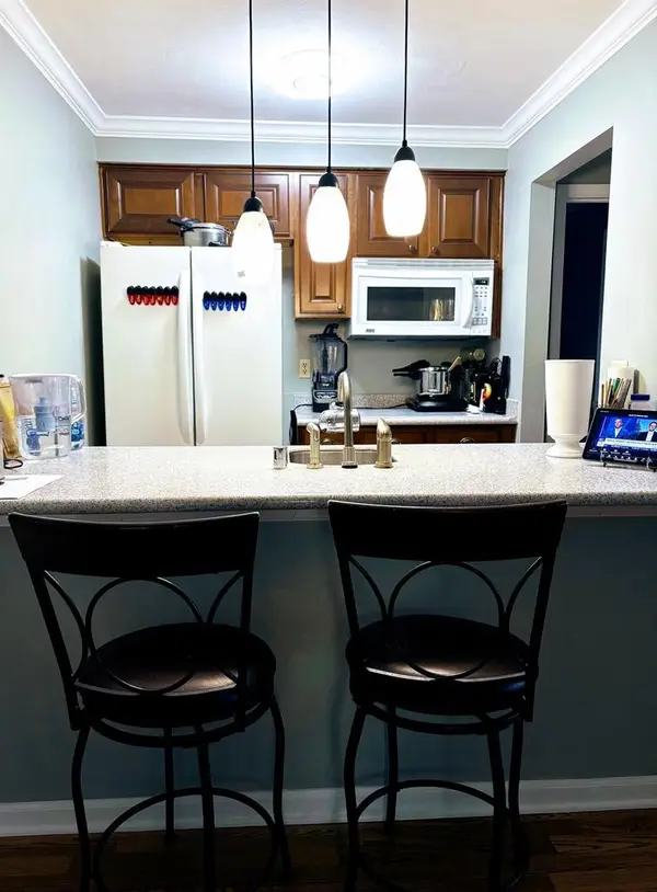 2404 Independence Lane #204, Madison, WI 53704