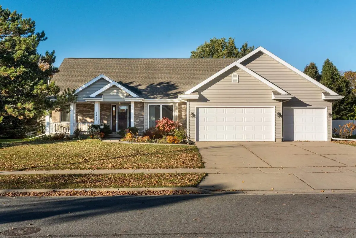8422 Oakmont Drive, Madison, WI 53717 - Image #1