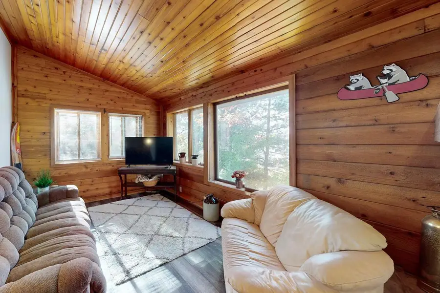 W3797 Lakeview Park Drive, Lake Geneva, WI 53147 - Image #3