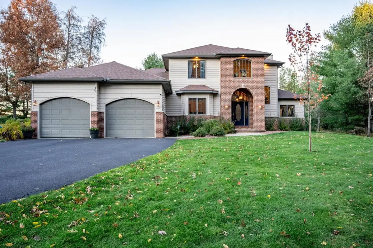 N7713 Half Moon Bay Drive, New Lisbon, WI 53950 - Image #1