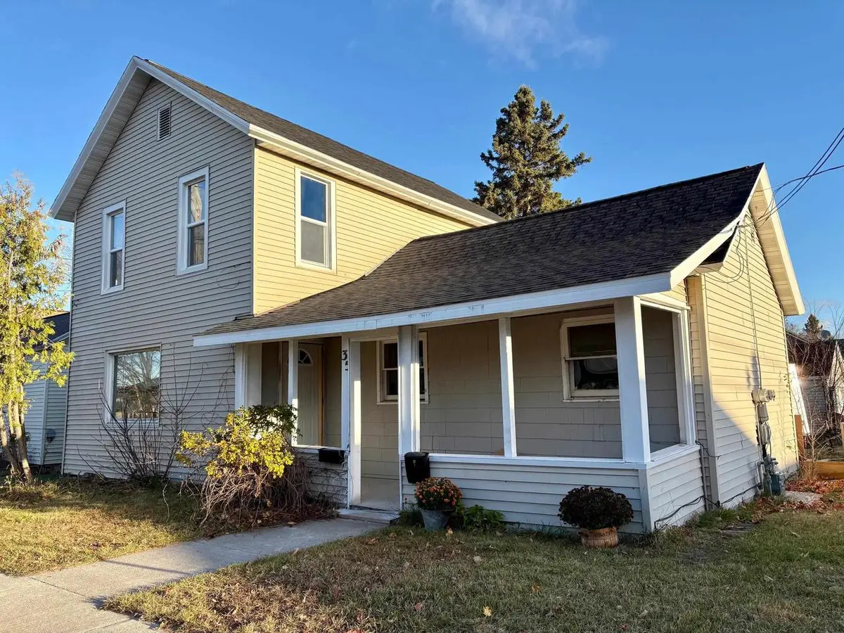 35 Randall Avenue, Rhinelander, WI 54501 - Image #1