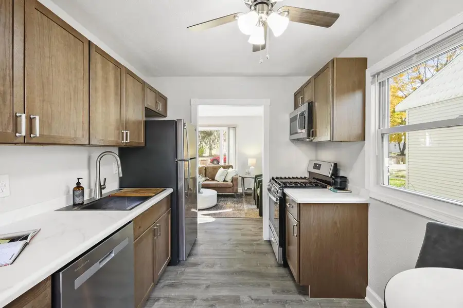 42 Craig Avenue, Madison, WI 53705 - Image #2