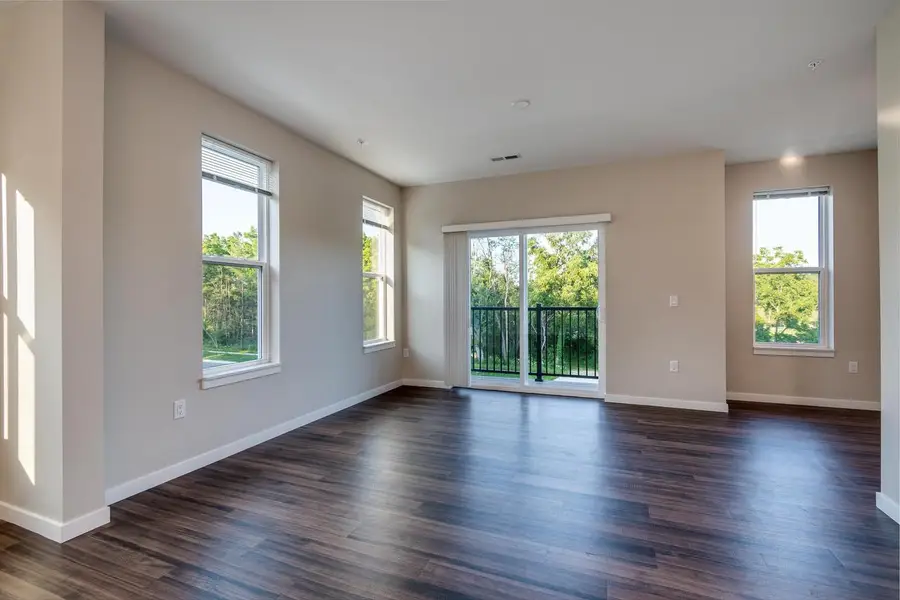 2674 Notre Dame Drive #105, Fitchburg, WI 53711 - Image #2