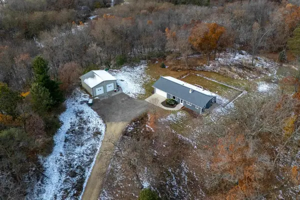 2039 Springdale Center Road, Verona, WI 53593