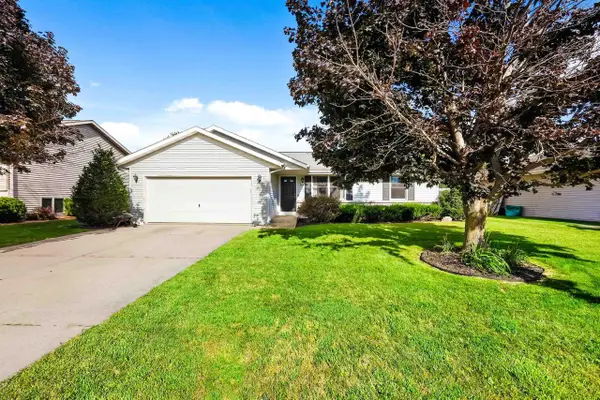 3221 Aurora Lane, Janesville, WI 53548