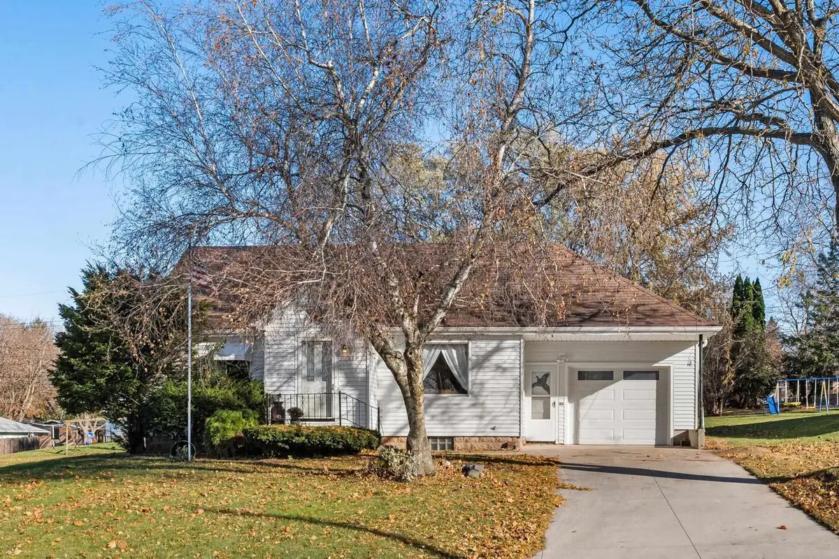 534 S Margaret Street, Markesan, WI 53946 - Image #1