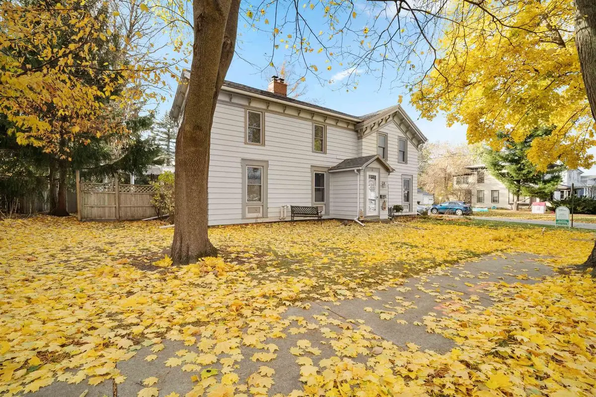 602 Newbury Street, Ripon, WI 54971 - Image #1