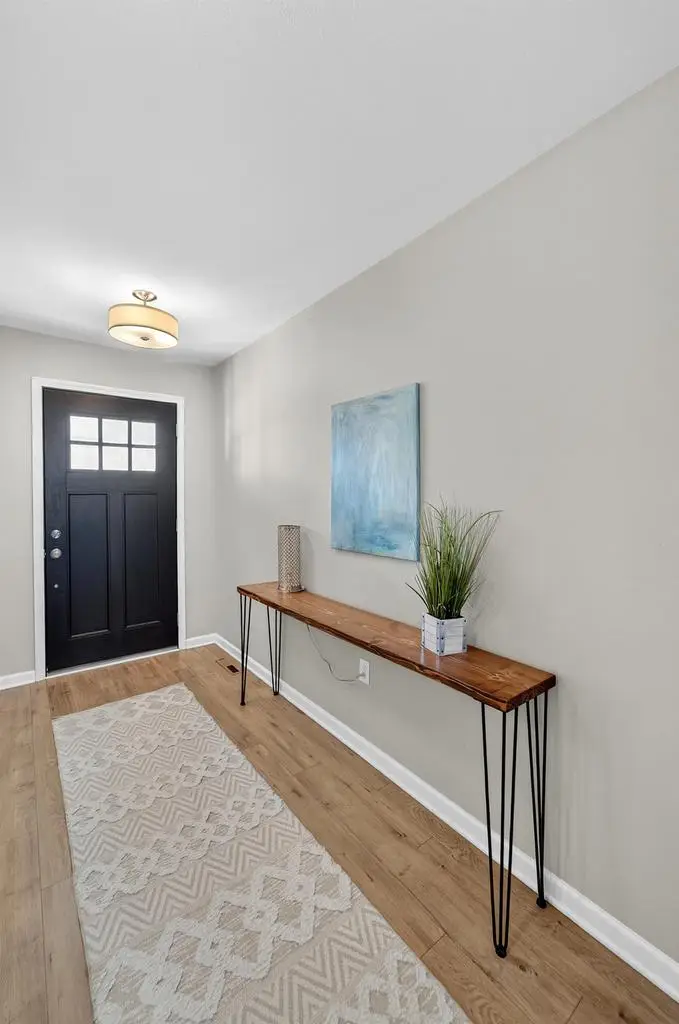 280 S Longfield Drive, Sun Prairie, WI 53590 - Image #3