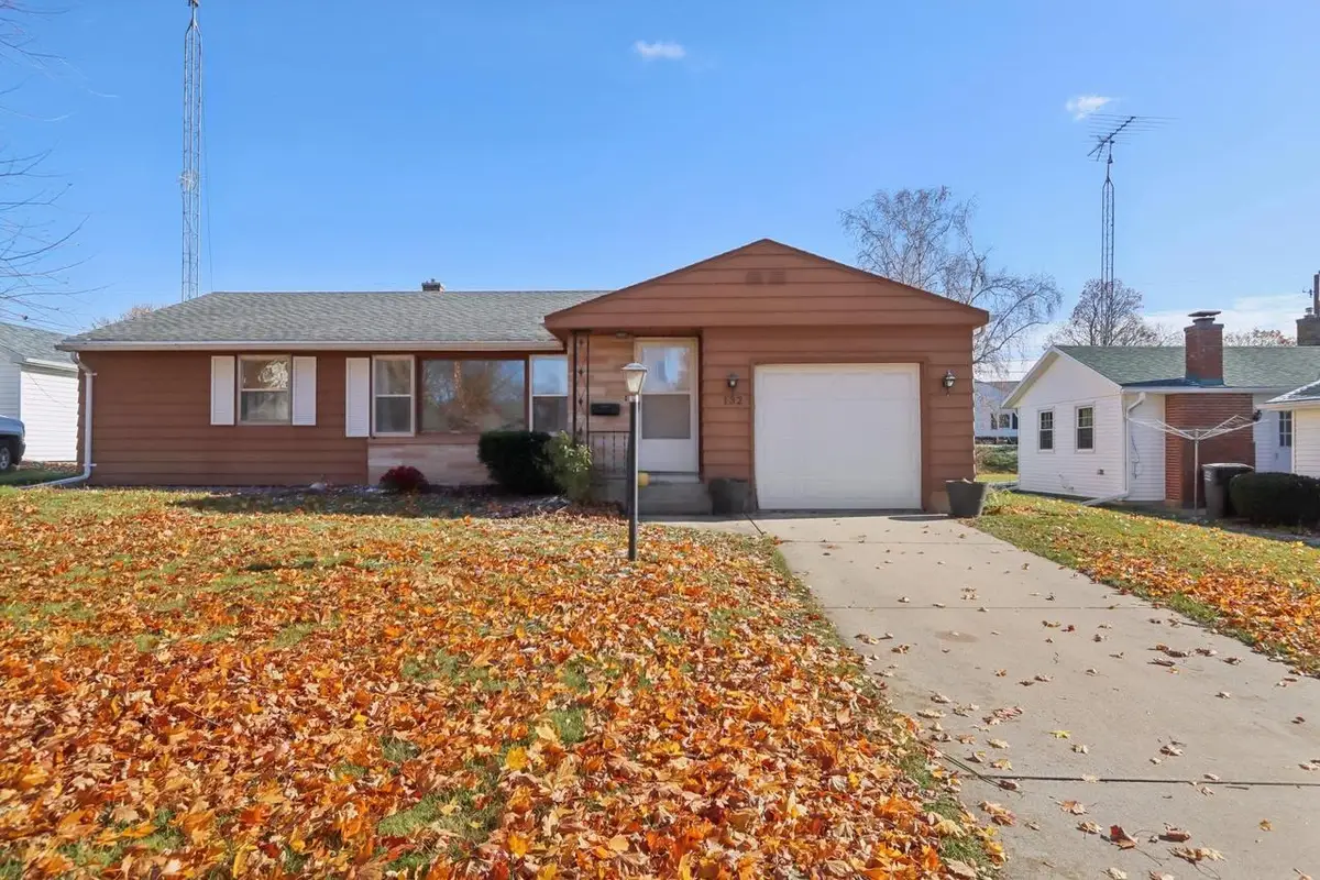 132 S Braun Avenue, Jefferson, WI 53549 - Image #1