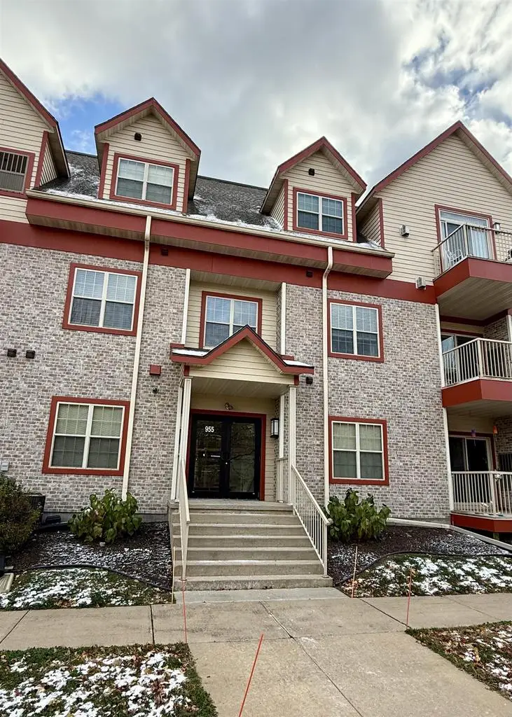 955 Liberty Boulevard #104, Sun Prairie, WI 53590 - Image #2