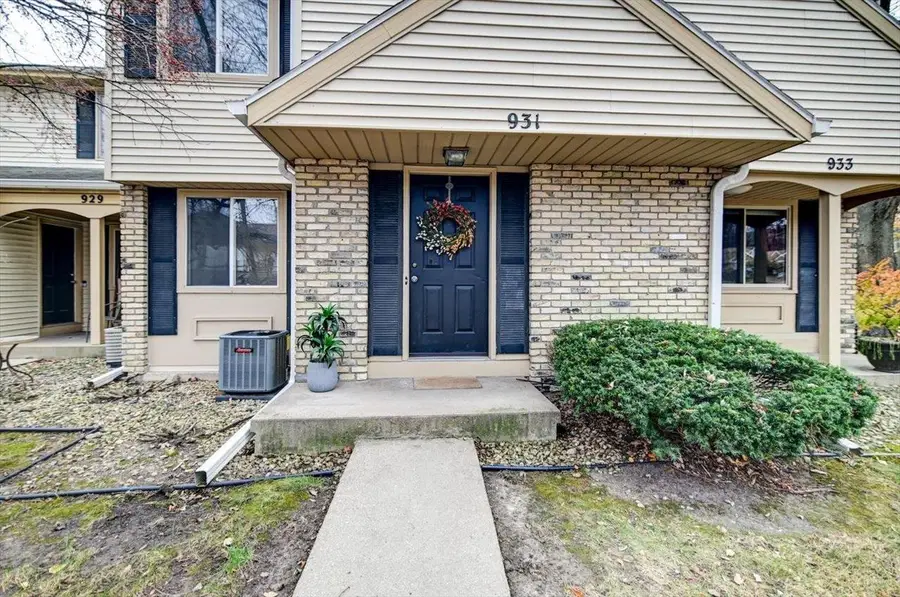 931 S Gammon Road, Madison, WI 53719 - Image #2