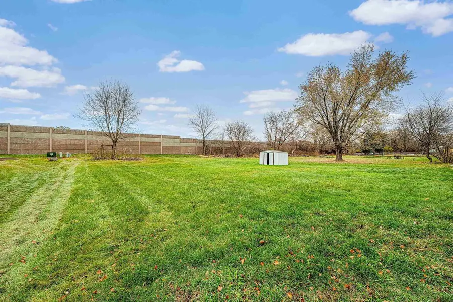 1321-1323 S THOMPSON Drive, Madison, WI 53716 - Image #2