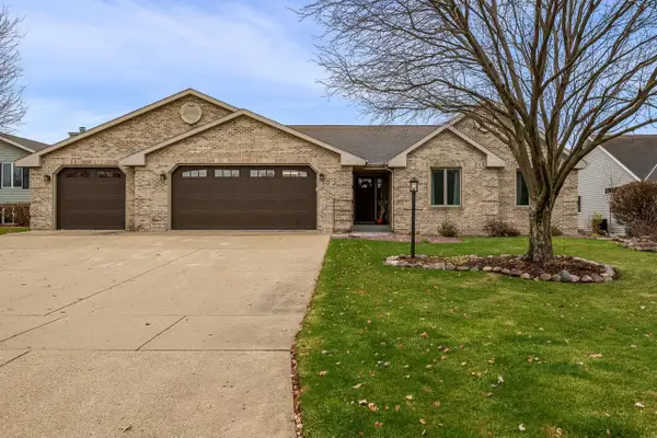 952 Bedford Drive, Janesville, WI 53546