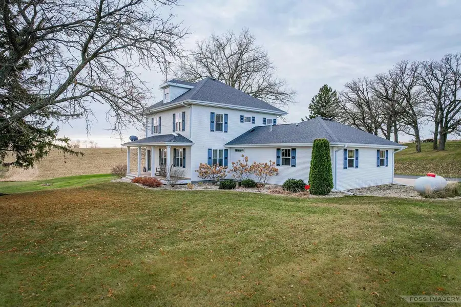 W3907 Exeter Crossing Road, Monticello, WI 53570 - Image #2