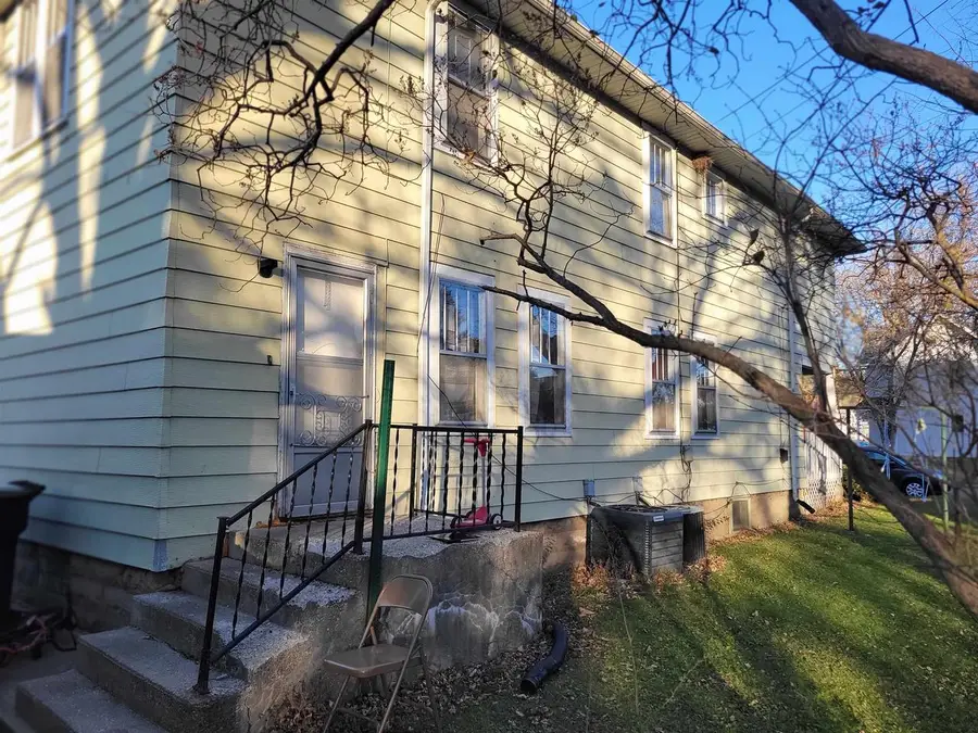 339 N Pine Street, Janesville, WI 53548 - Image #2