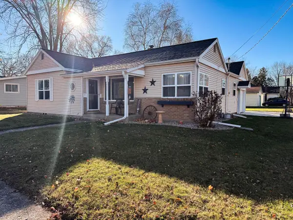 402 Eldred Street, Mazomanie, WI 53560