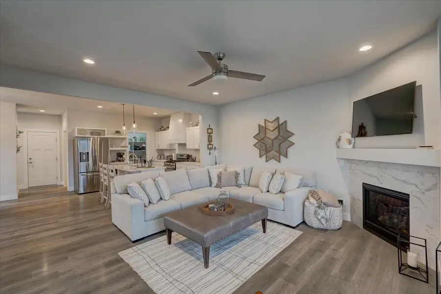 2801 Frisee Drive, Fitchburg, WI 53711 - Image #3