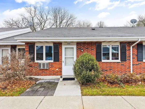 881 Kottke Drive, Madison, WI 53719