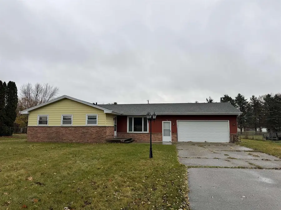 2411 E West Hart Road, Beloit, WI 53511 - Image #2