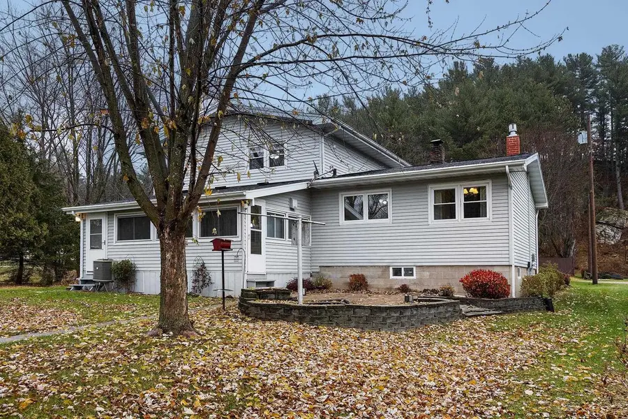 202 Wisconsin Street, Wonewoc, WI 53968 - Image #3