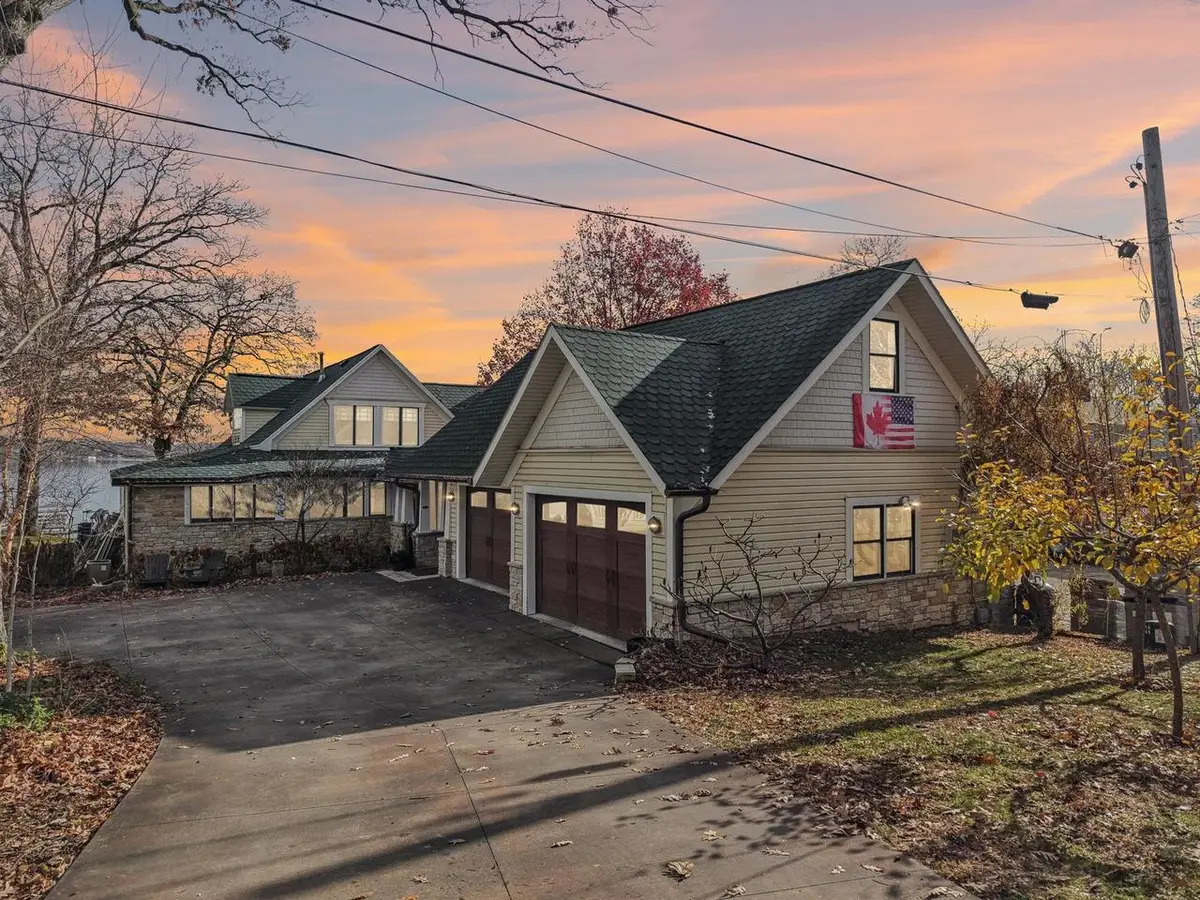 N4296 Alpine Village Lane, Cambridge, WI 53523 - Image #1