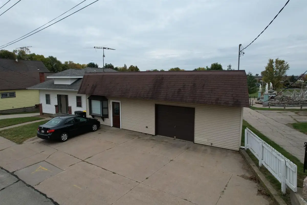 237 W Main Street, Dickeyville, WI 53808 - Image #1