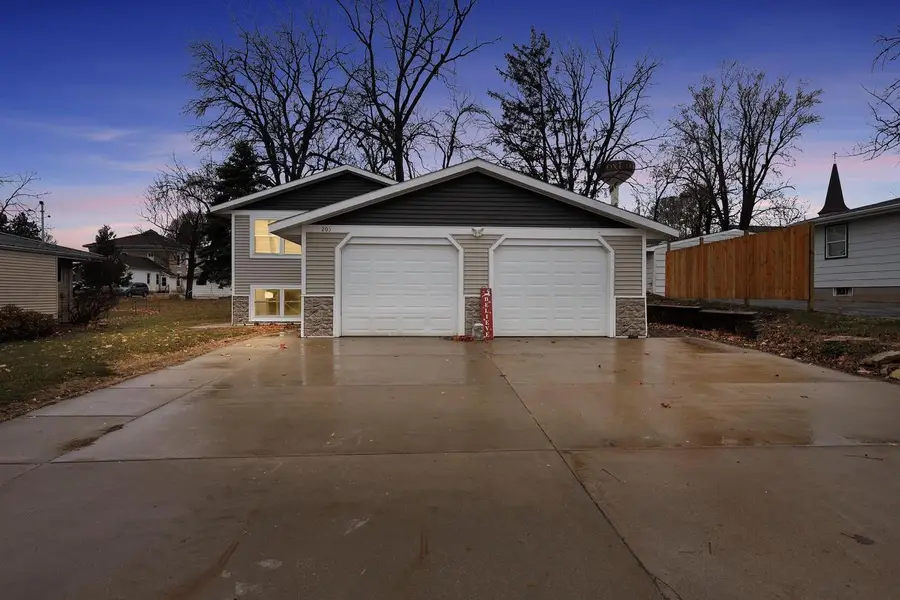 205 Ann Street, Fox Lake, WI 53933 - Image #2