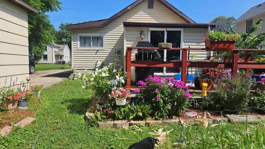 407 Rockport Road, Janesville, WI 53548 - Image #2