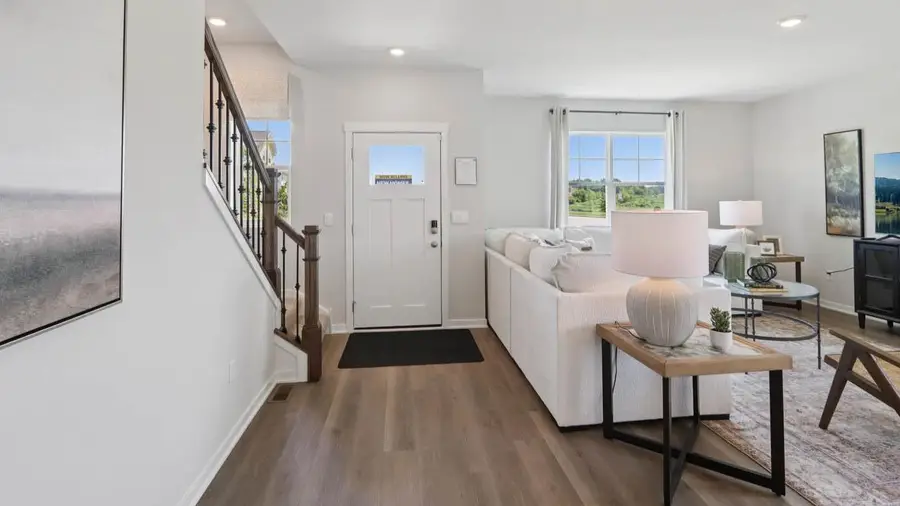 421 Trysil Aly S, Stoughton, WI 53589 - Image #2