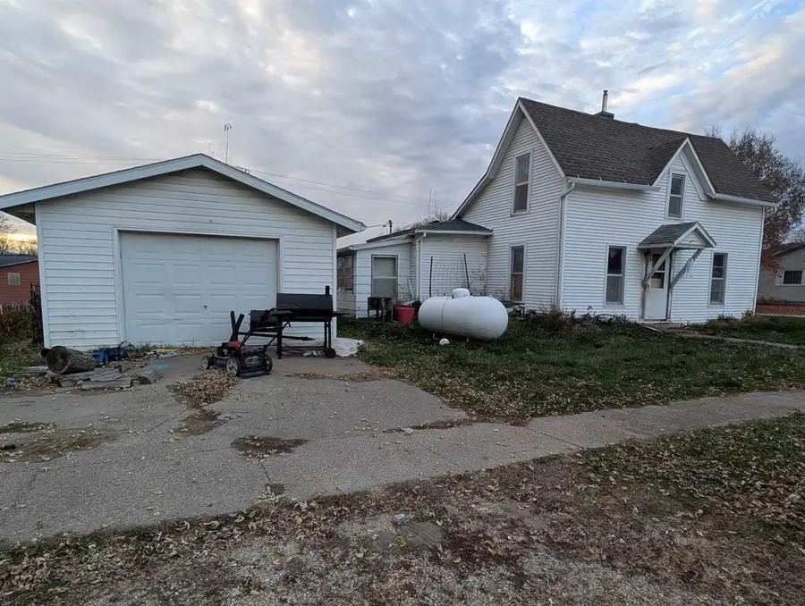 325 S Burlington Avenue, Bagley, WI 53801 - Image #2