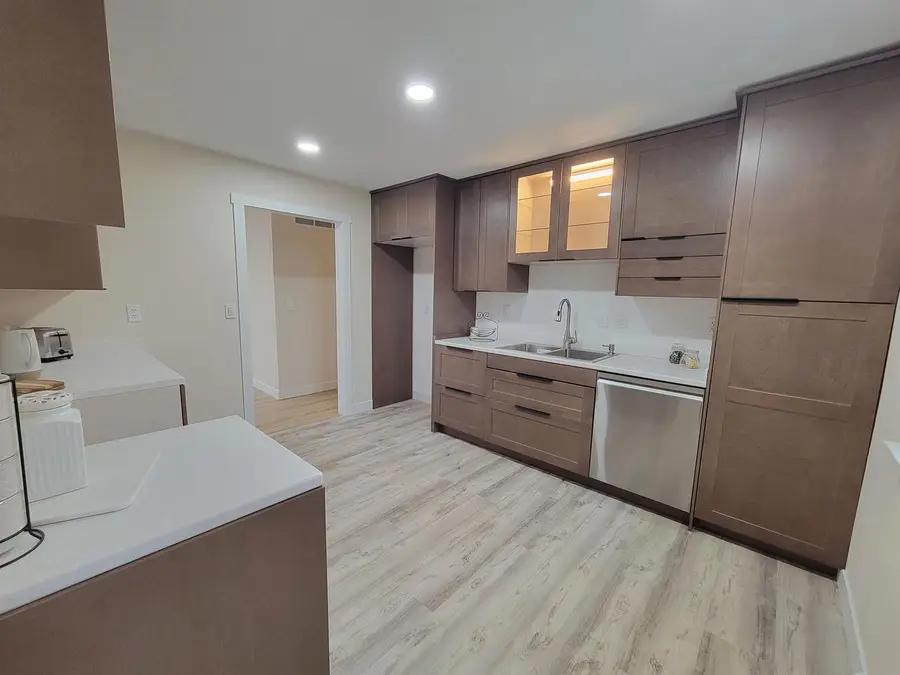 2449 S Dewey Avenue, Beloit, WI 53511 - Image #2